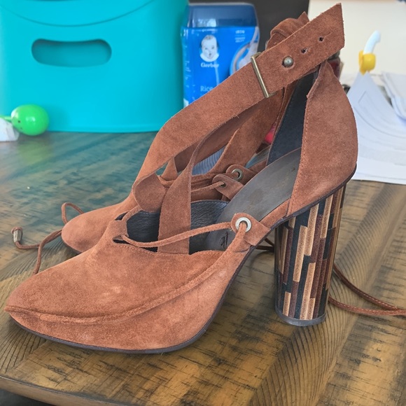 Free people suede heels - Picture 4 of 5